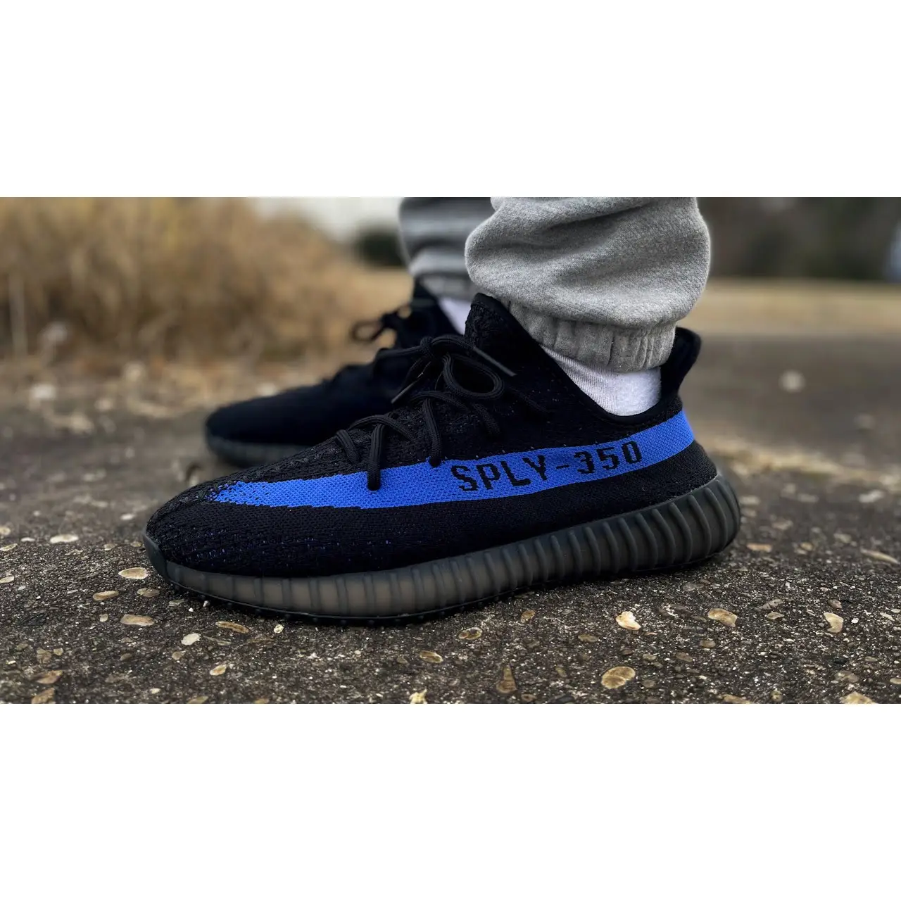 Adidas Yeezy 350 V2 Dazzling Blue