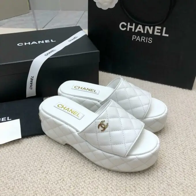 CHANEL thick-soled platform high-heeled sandals slippers sheepskin in Dubai UAE CHANEL thick-soled platform high-heeled sandals slippers sheepskin in Dubai UAE