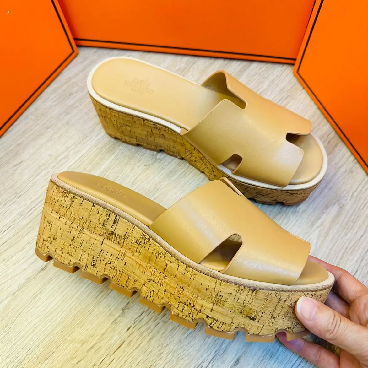 Hermès Eze 30 Platform Sandals – Cork Wedge with Iconic “H” Leather Strap in Dubai UAE
