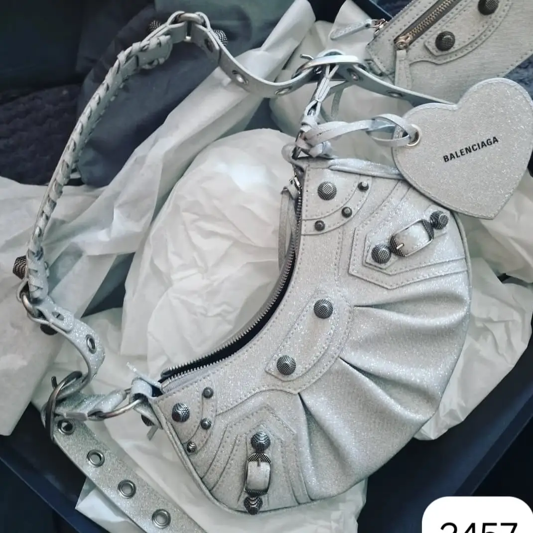 New Project - 2025-05-17T002414.596