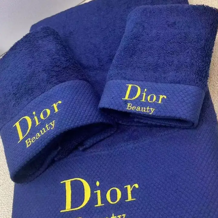 10983472138490738294