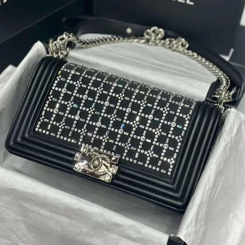 4564564984658945678946589465