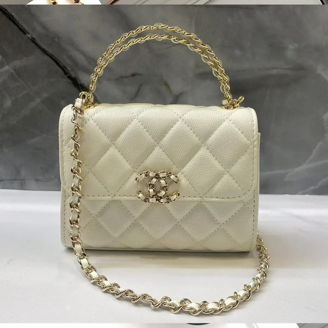 Chanel 23P Mini Kelly Bag – 25cm Quilted Calfskin with Gold Hardware & Iconic CC Logo in Dubai UAE Chanel 23P Mini Kelly Bag – 25cm Quilted Calfskin with Gold Hardware & Iconic CC Logo in Dubai UAE