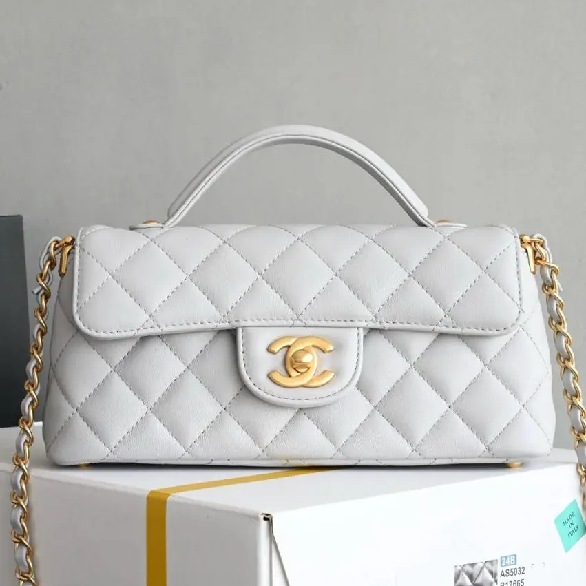 Chanel 25P Mini Flap Bag – Iconic Diamond Quilted Luxury Handbag in Dubai UAE Chanel 25P Mini Flap Bag – Iconic Diamond Quilted Luxury Handbag in Dubai UAE
