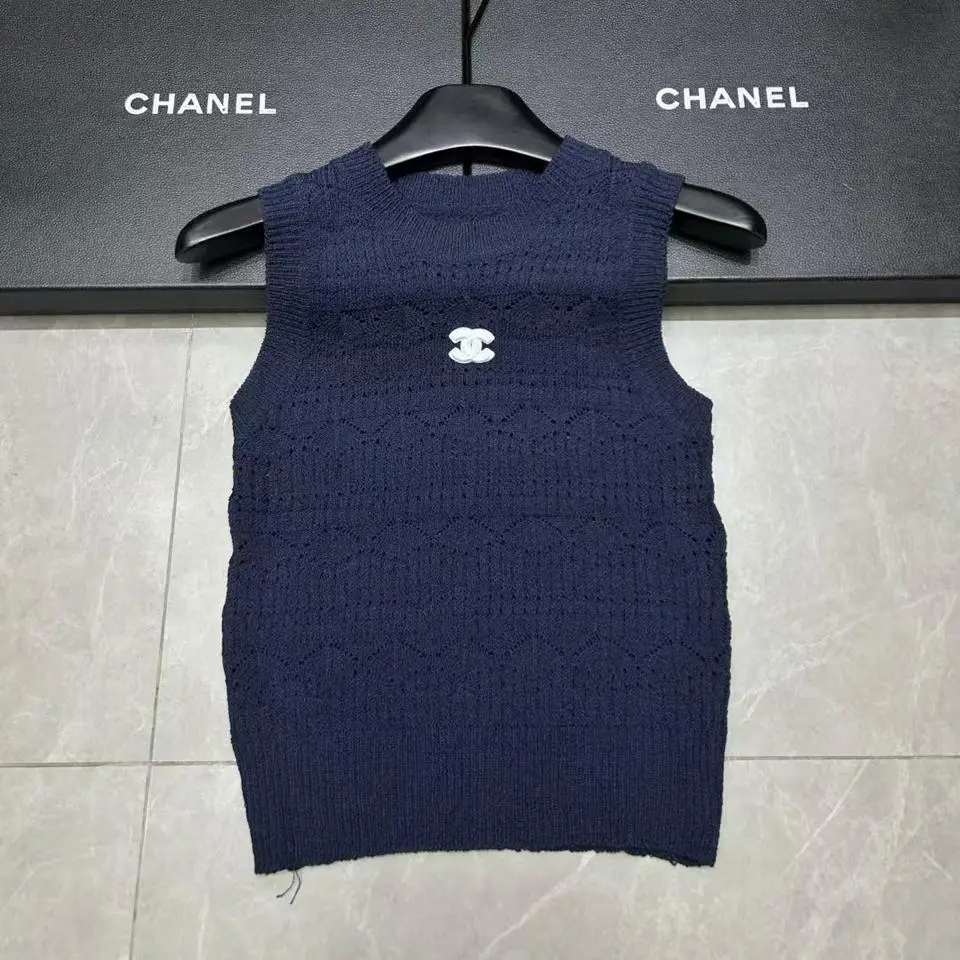 Chanel Knitted Sleeveless Vest – Luxury Designer Knit Top with CC Logo in Dubai UAE Chanel Knitted Sleeveless Vest – Luxury Designer Knit Top with CC Logo in Dubai UAE