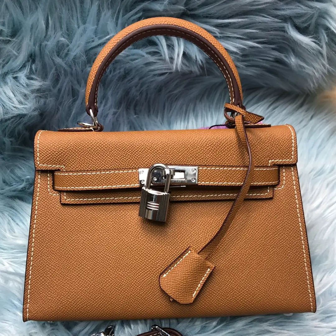 Hermès Kelly 20 Mini Bag – Iconic Luxury Handbag in Epsom Leather with Palladium Hardware in Dubai UAE Hermès Kelly 20 Mini Bag – Iconic Luxury Handbag in Epsom Leather with Palladium Hardware in Dubai UAE