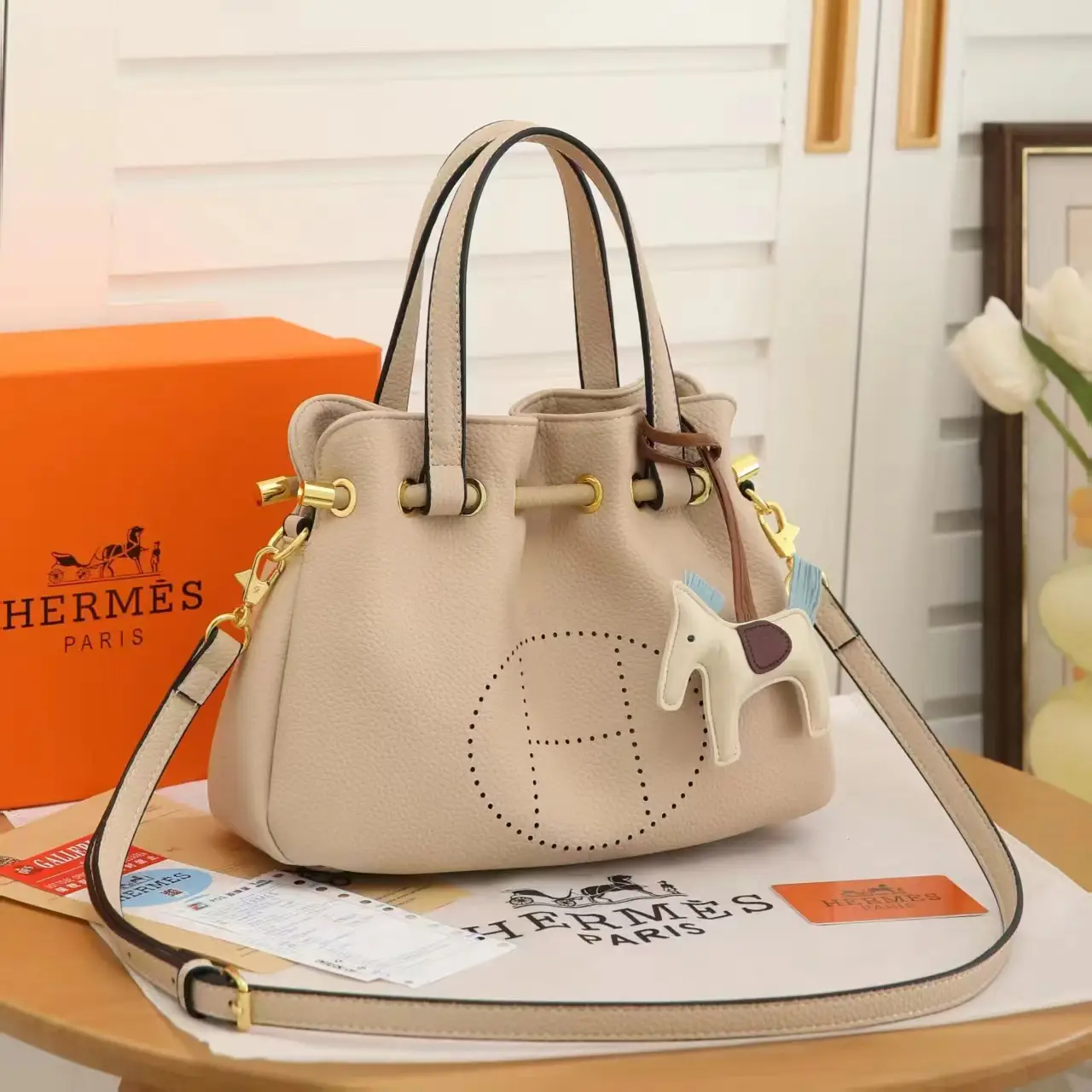 Hermès Kelly Bag – Iconic Luxury Handbag Inspired by Grace Kelly in Dubai UAE Hermès Kelly Bag – Iconic Luxury Handbag Inspired by Grace Kelly in Dubai UAE