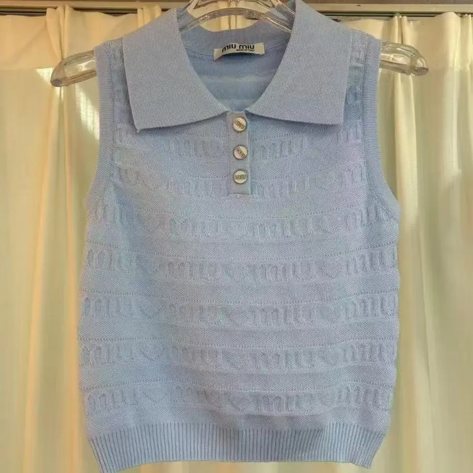 Sleeveless Knit Vest with Collar – Stylish Sweater Vest with Buttoned Placket in Dubai UAE Sleeveless Knit Vest with Collar – Stylish Sweater Vest with Buttoned Placket in Dubai UAE